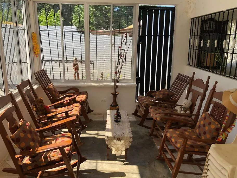 Villa Cordero - Las Calderas Bani Holiday home